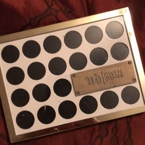 Urban Decay Gwen Stefani Eyeshadow Palette